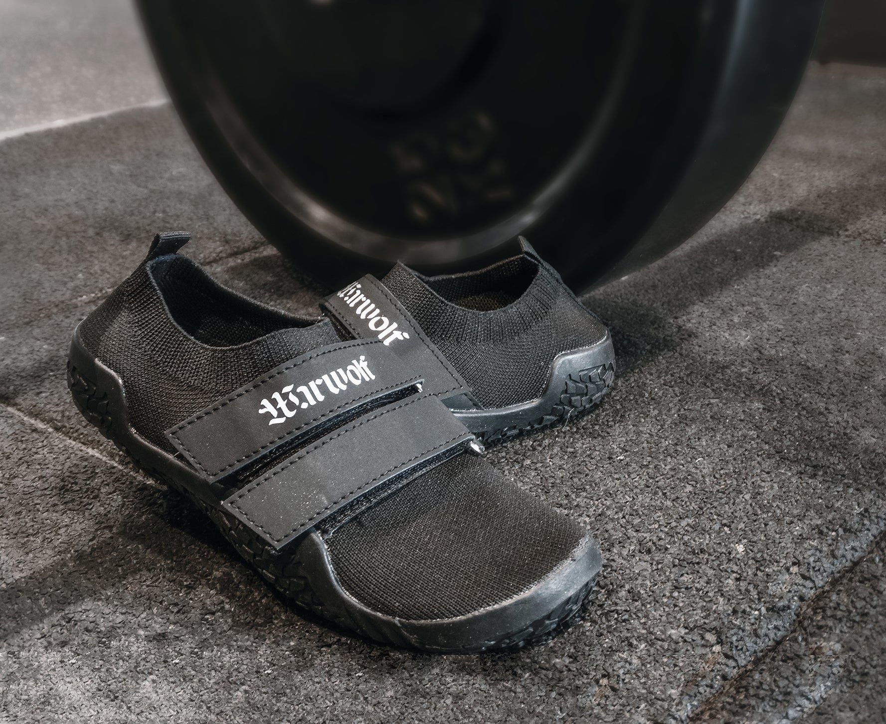 Gym slippers sales